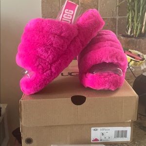 Ugh fluff yeah slippers hot pink